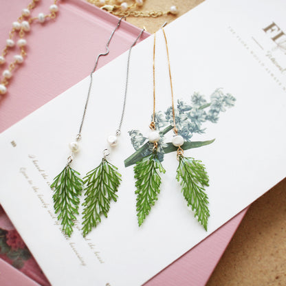 Elegant Fern Leaves Pearl Earrings