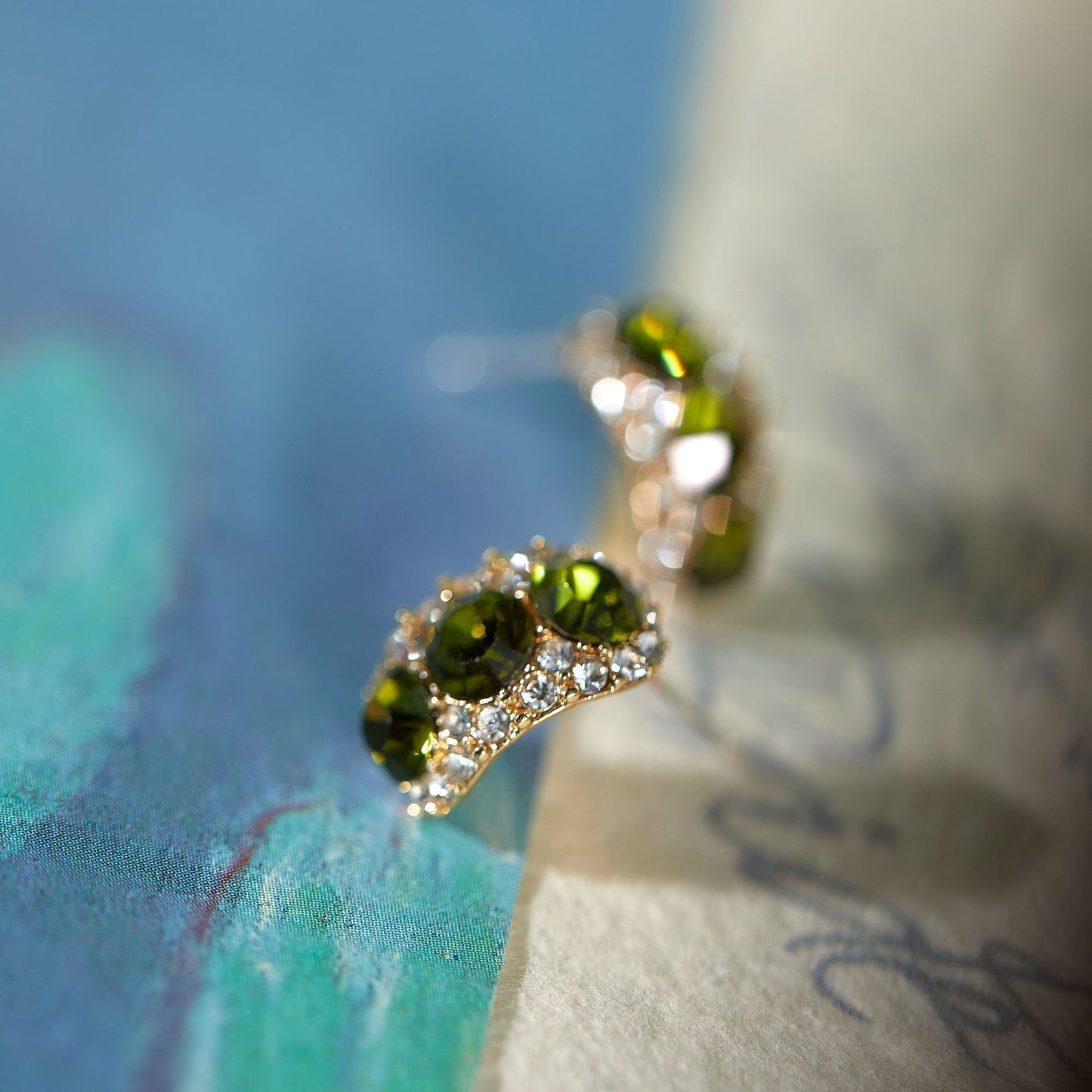 Retro Olive Green Zircon Stud Earrings