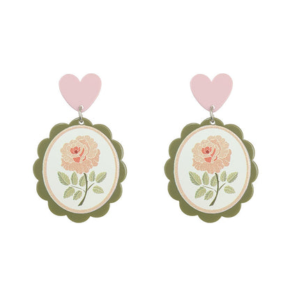 Vintage Rose Earrings: Elegant Floral Charm