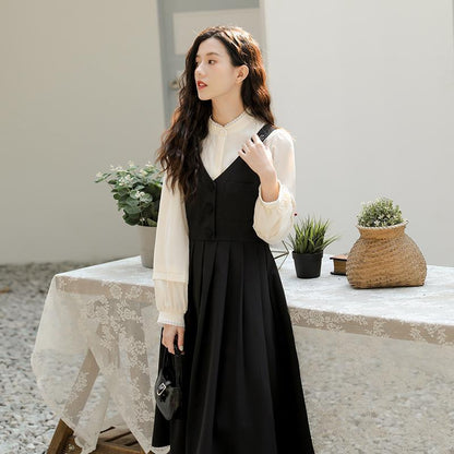 V-neck Skirt Black Suspender Temperament French Dress Two-piece Suit